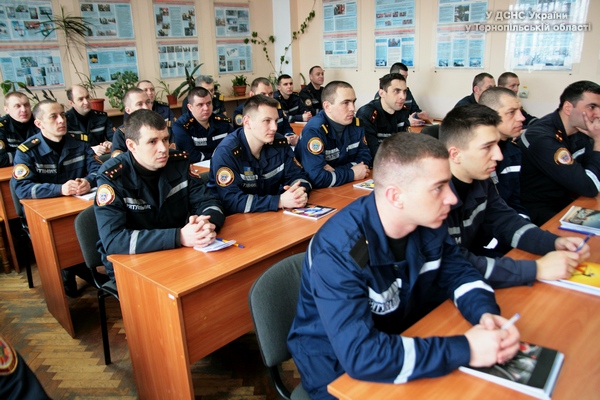 Тернопільських рятувальників навчають поляки