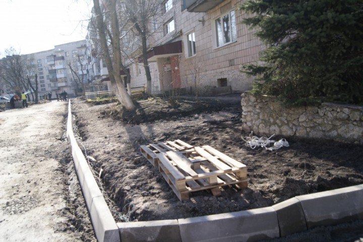 Ремонт на вулиці Лепкого