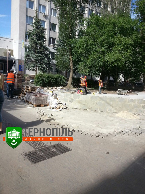 в3
