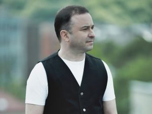 05aedbd9fcf642ec3c02eab7b47c4967_m-1