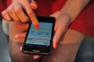 v-kaliningrade-podrostok-ukral-telefon-u-rabotnicy-piccerii-41771