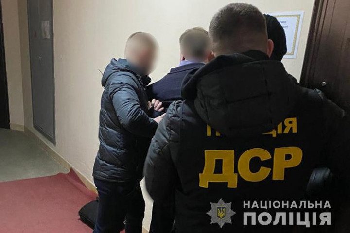 1111a7f1985c-7568-45c7-ae80-8349015bb8e5