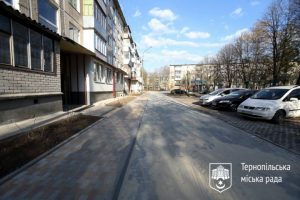 oglyad-remontnih-robit-na-vul_-lesi-ukrainki-3-i-5-4