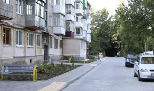 23754890-1F4B-400B-B2E7-1B6DD4C2070E