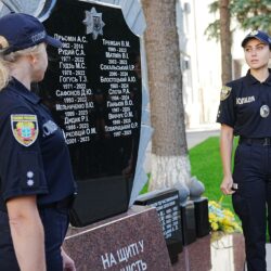 Меморіал пам'яті загиблих поліцейських у Тернополі
