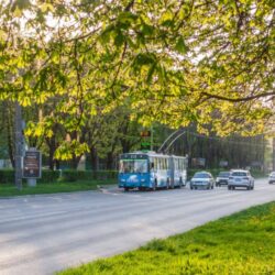 Тролейбусні маршрути змінено через обрив ліній