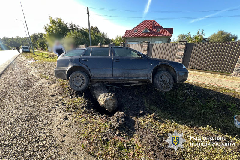 Passengers seek medical help after car accident
