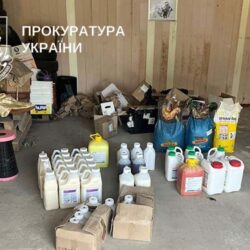 Фальсифікували та продавали пестициди за низькими цінами